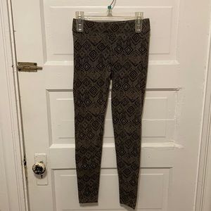XS Black patterned leggings
